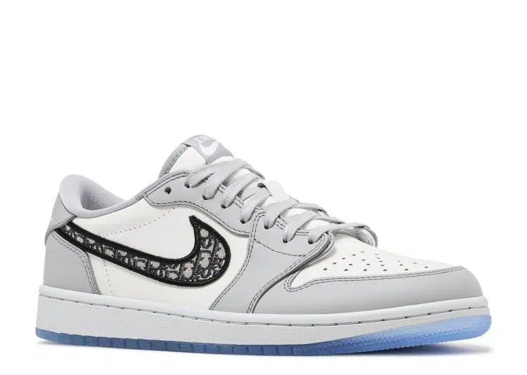 Air Jordan 1 Low Retro X dior | Bladez & Co. Air Jordan 1 Low Retro X dior | Bladez & Co.